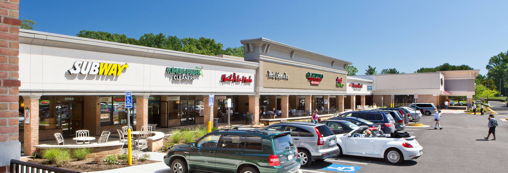 Springfield VA: Kings Park Shopping Center - Retail Space - First Washington Realty Inc.