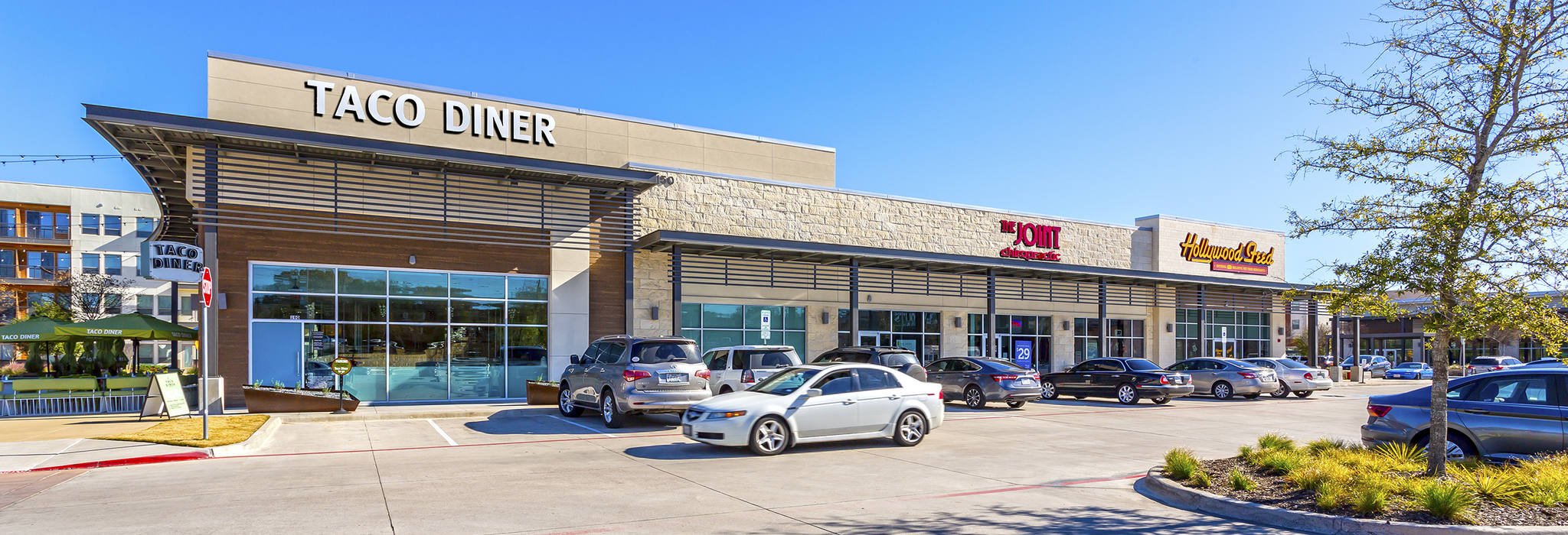 Dallas – Northlake Shopping Center—Box