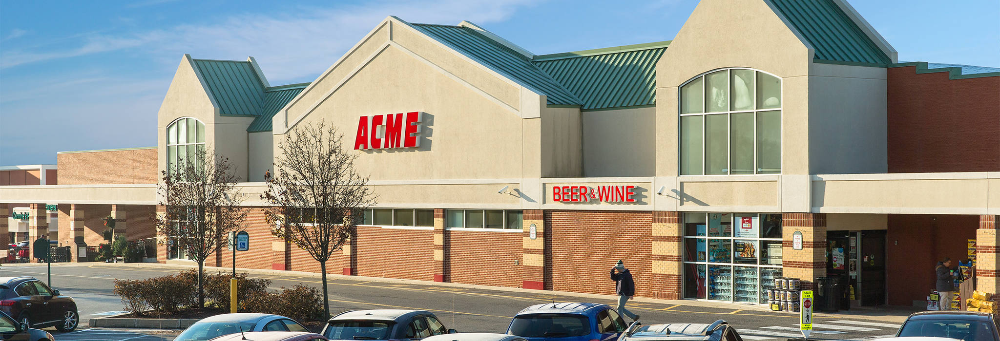 Newtown Square PA: Newtown Square Shopping Center - Retail Space