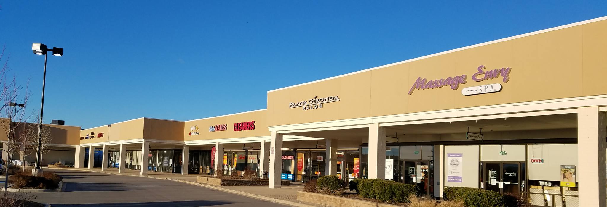 Naperville IL: Fox Run Square - Retail Space - First Washington Realty Inc.